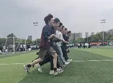 lol战绩查询-锦标赛千军万马，团队齐心协力勇夺国的简单介绍