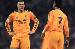 lol季中赛-皇马3-2悬念获胜！晋级半决赛