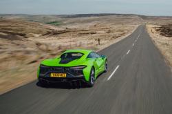 lol战绩查询-关于阿斯顿马丁绝杀迈凯伦，塞恩斯统治全场的信息